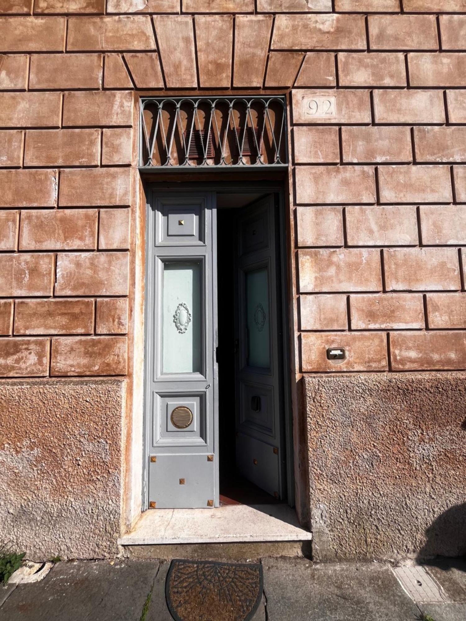 Domus Almapetra Ai Fori Imperiali — Foto 1